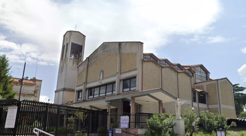 chiesa Beata Vergine di Lourdes ponticelli